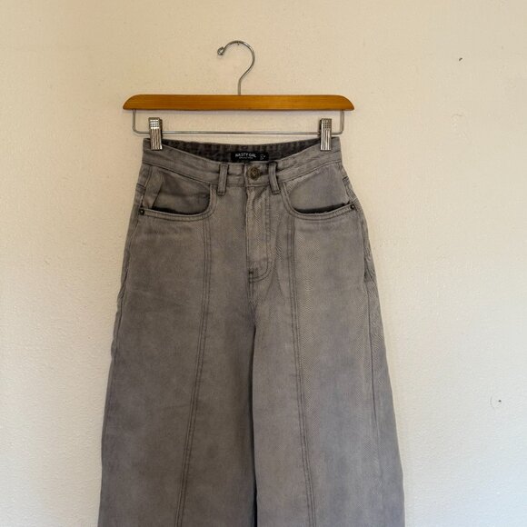 Nasty Gal Gray Wide Leg Denim Size US 4 with Front Seam Funky Back Pockets - Picture 3 of 7